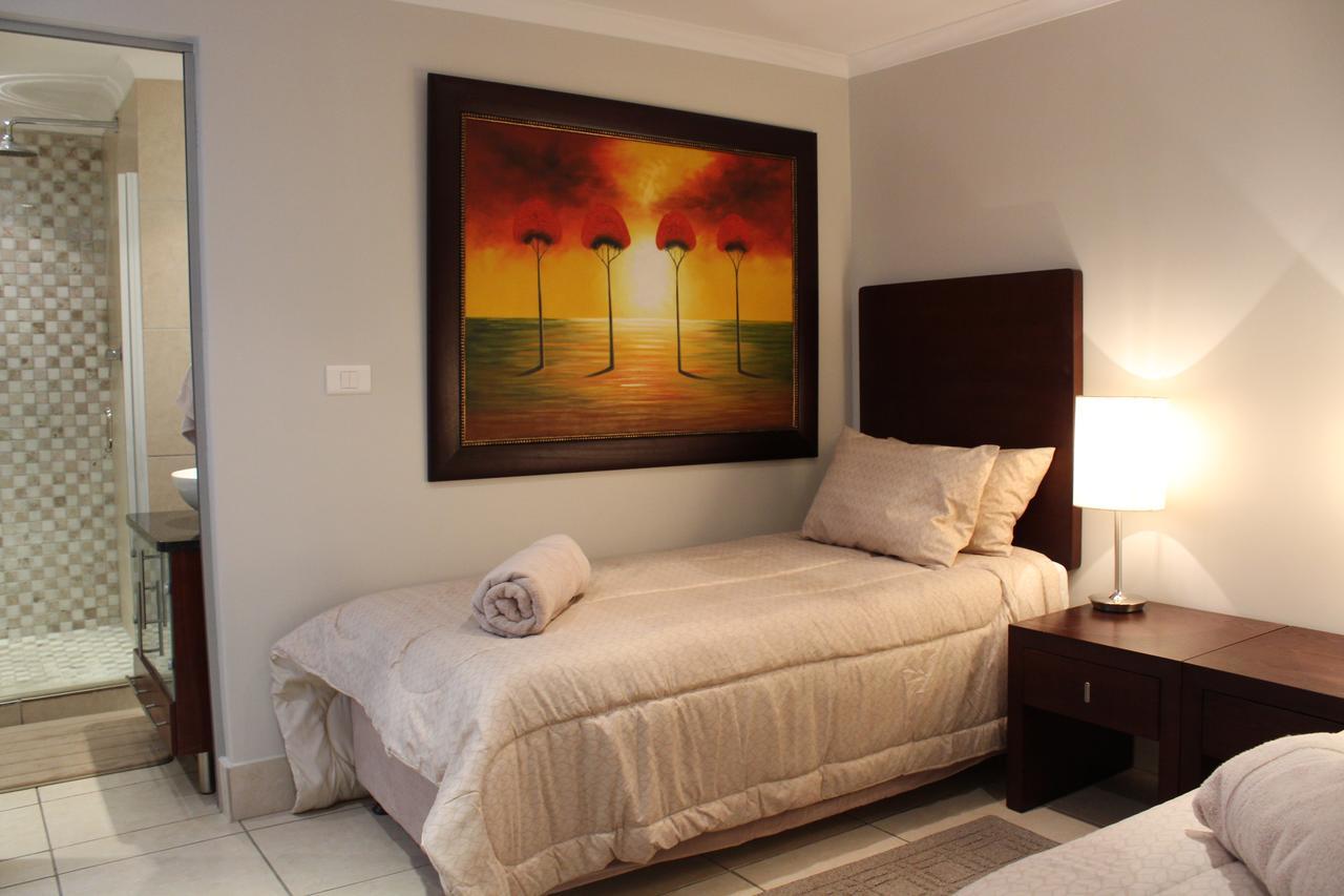 Seafront Apartment In Mossel Bay Kültér fotó