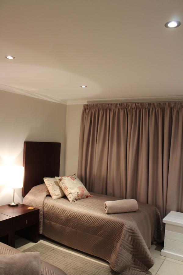 Seafront Apartment In Mossel Bay Kültér fotó